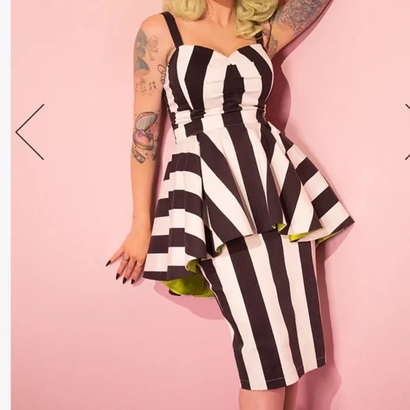 NWOT BEETLEJUICE™ GHOST W/ THE MOST PEPLUM DRESS by Vixen by Micheline Pitt Sz L - Picture 3 of 16